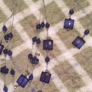 🦋 NWOB Bundle Navy Blue Necklace & Earrings
